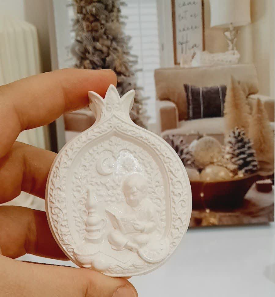 قالب سیلیکونی مدل کتیبه انار یلدایی کد 0153