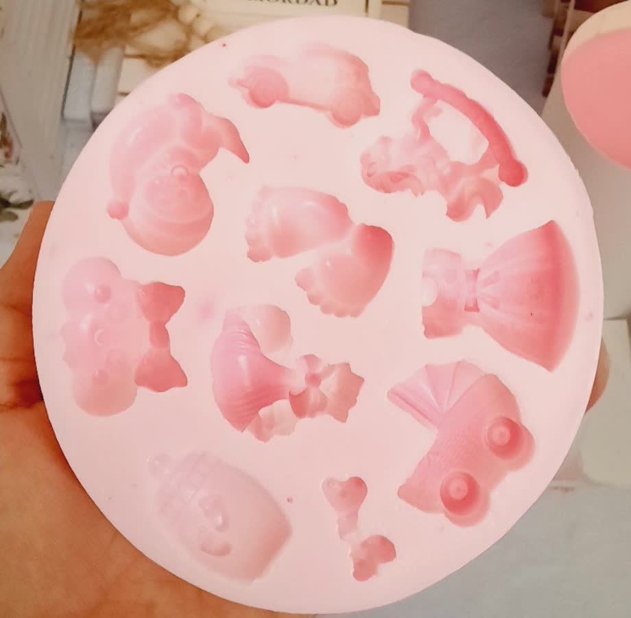 قالب سیلیکونی مدل پک کامل گیفت نوزادی کد 0086