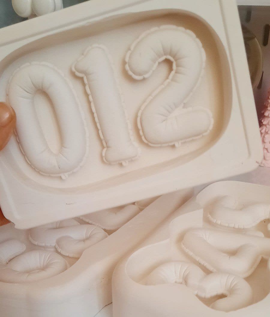 قالب سیلیکونی مدل اعداد بادکنکی کد 0139